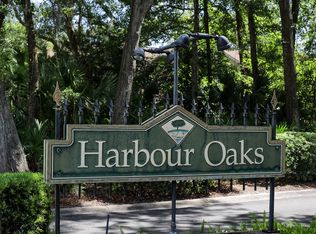 320 Harbour Oaks Dr, Saint Simons Island, GA 31522