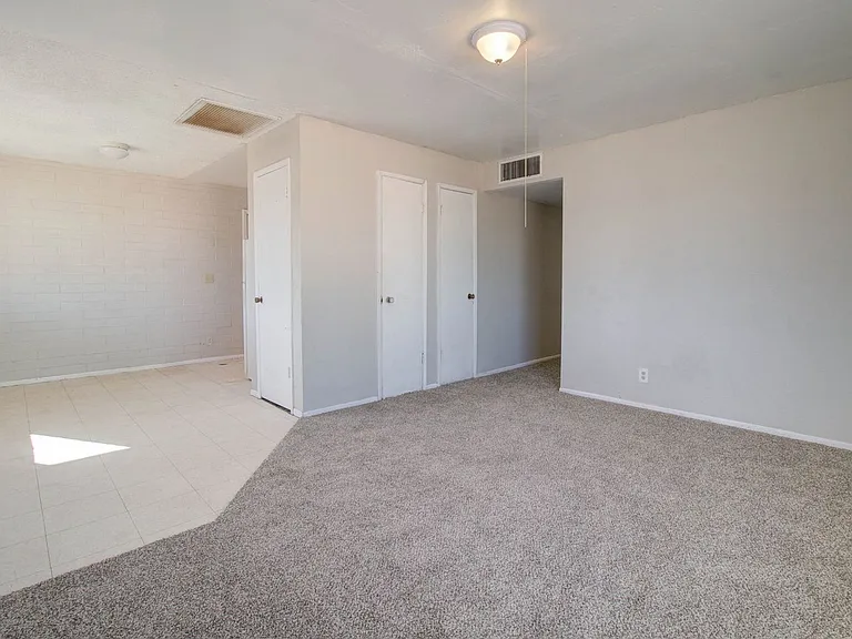 342 W Taylor Ave — Photo 4