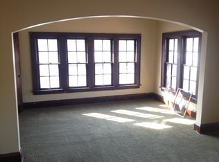 537 1/2 Wooster Rd N, Barberton, OH 44203