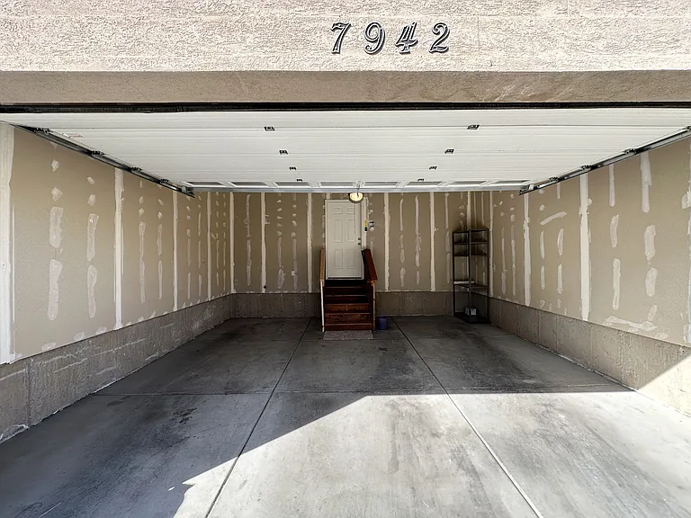 7942 S 5095 W — Photo 22