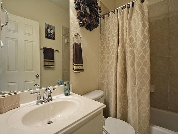 4th image of 1248 Pine Forest Cir