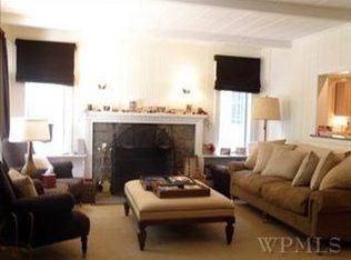 1 Stanwood Rd, Mount Kisco, NY 10549