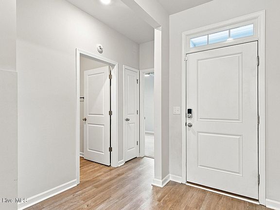 4th image of 9086 Saint George Road