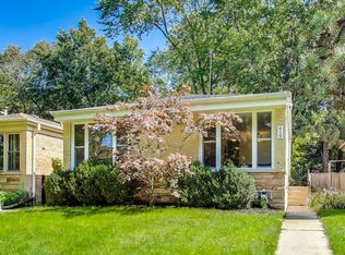 419 Florence Ave, Evanston, IL 60202