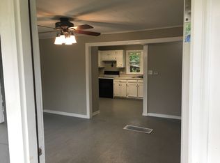 935 Ridge Ave, Saint Clair, MO 63077