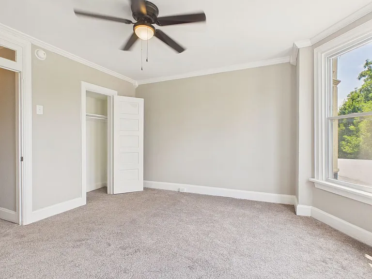 2163 Logan St — Photo 20