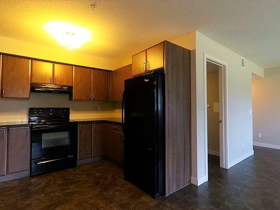 5th image of 107-709 6th Ave SE #107
