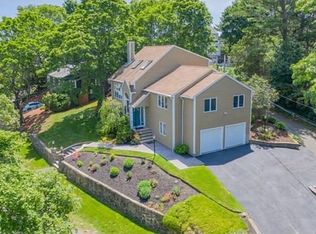 29 Pilgrim Rd, Marblehead, MA 01945