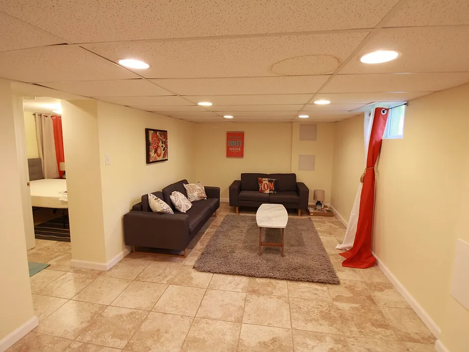 413 S Edgewood St #1-ID1395512P