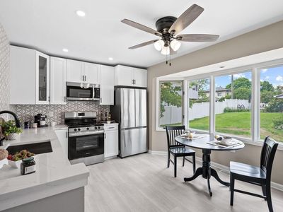 8736 West Howard AVENUE, Milwaukee, WI, 53228