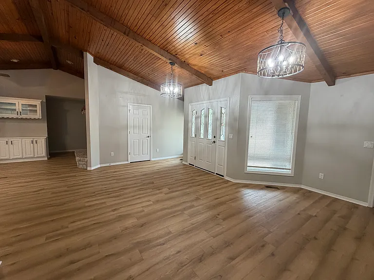 113 Cifuentes Way — Photo 28