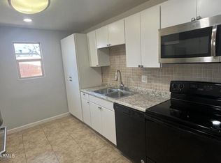 3121 E Atlanta Ave, Phoenix, AZ 85040