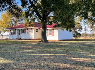 886 Pete Tinsley Rd, Alamo, TN 38001