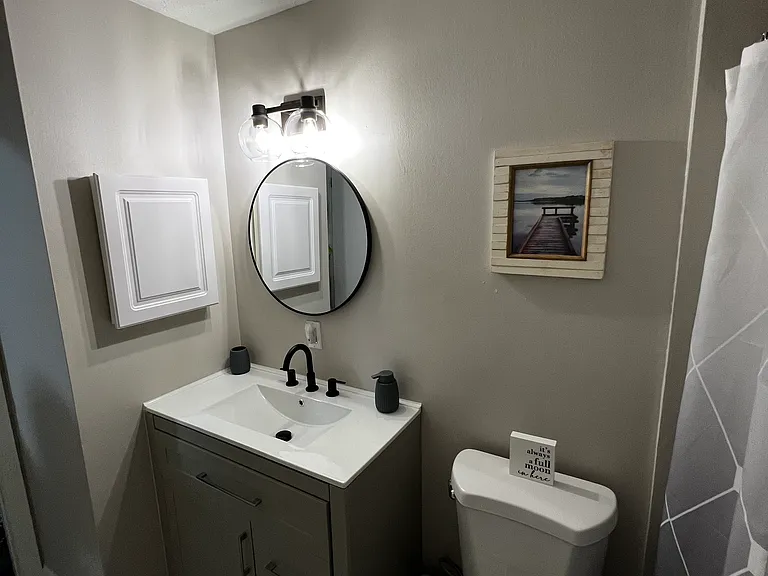 353 Harding Ave NW — Photo 10