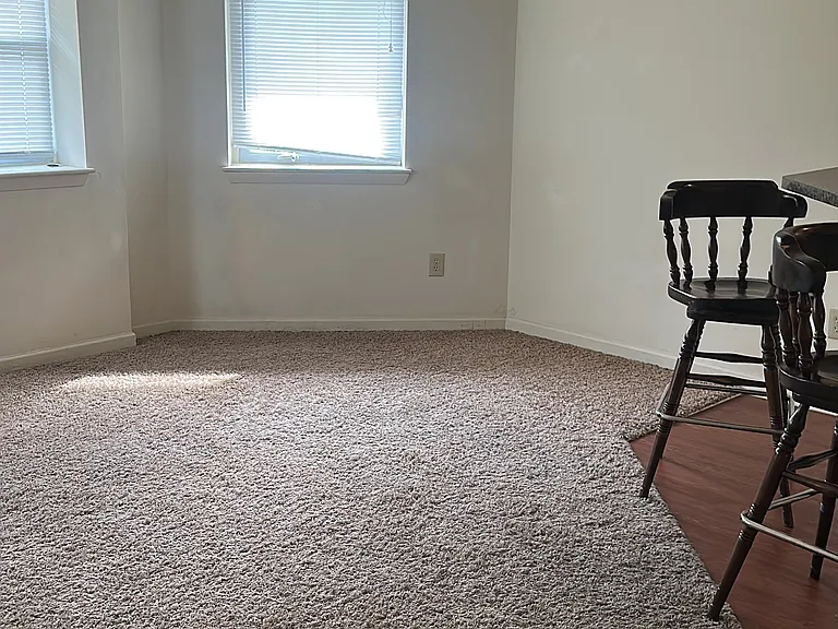 3213 Vine St #5 — Photo 3