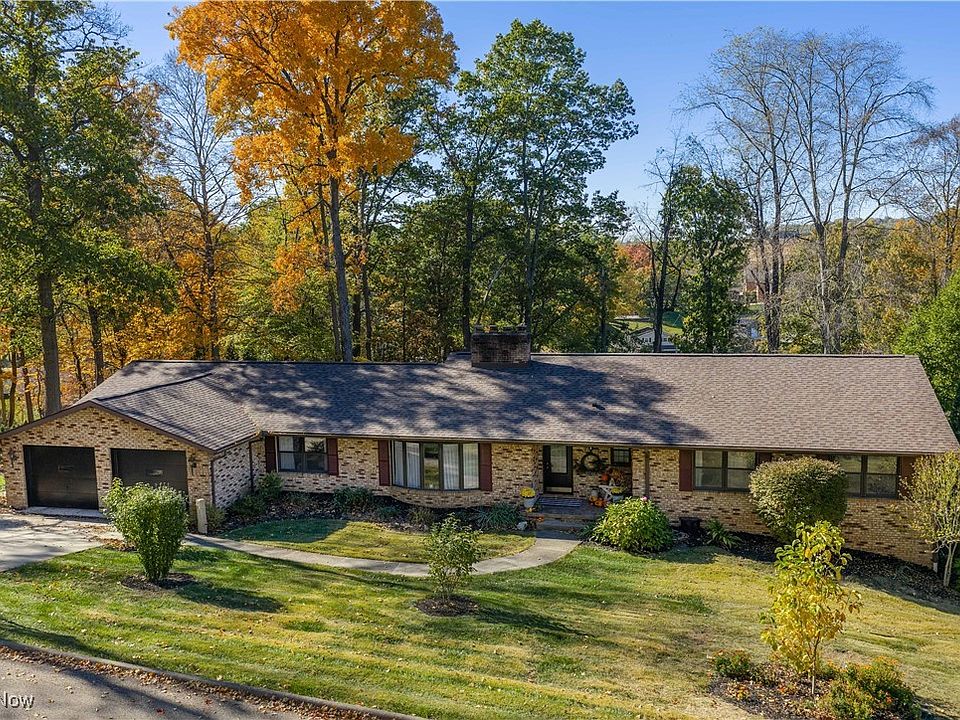 1st image of 2337 Beechwood Dr NW