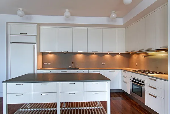Rented by Corcoran | media 1