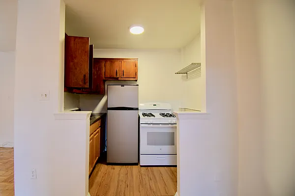 Rented by Douglas Elliman | media 5