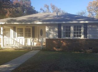 831 W 28th St, Laurel, MS 39440