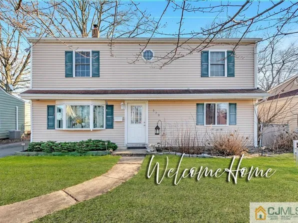 373 Fairview Ave, Colonia, NJ 07067