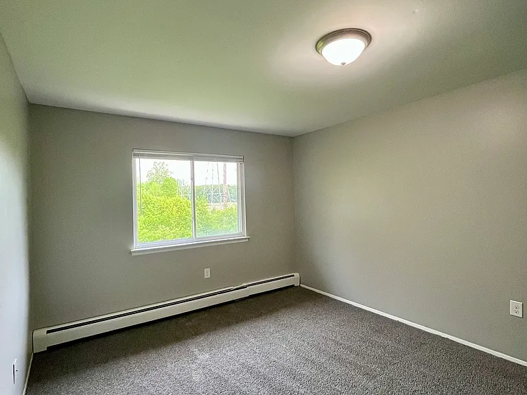 18646 Van Horn Rd — Photo 6