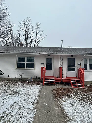 6 Seneca Ave #A Photo 1