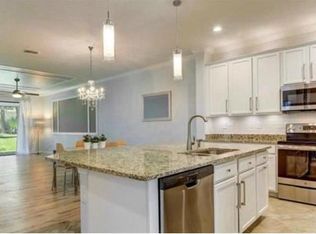 9192 Glenforest Dr, Naples, FL 34120