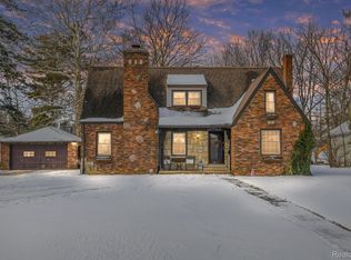 122 Bradley St, Romeo, MI 48065