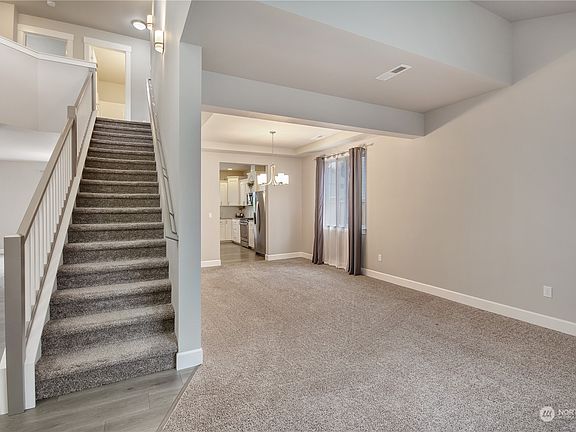 5th image of 11217 130th Street Ct E