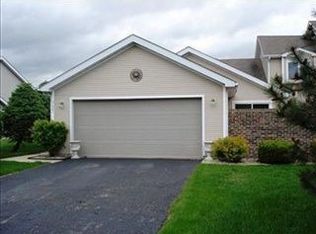9221 Carolina Pl, Merrillville, IN 46410