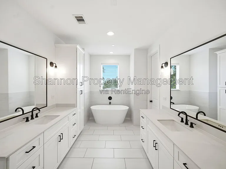 1823 Prospect St #C — Photo 30