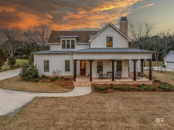 125 Song Grove Blvd, Fairhope, AL 36532