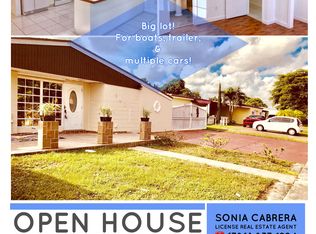 942 W 67th St, Hialeah, FL 33012