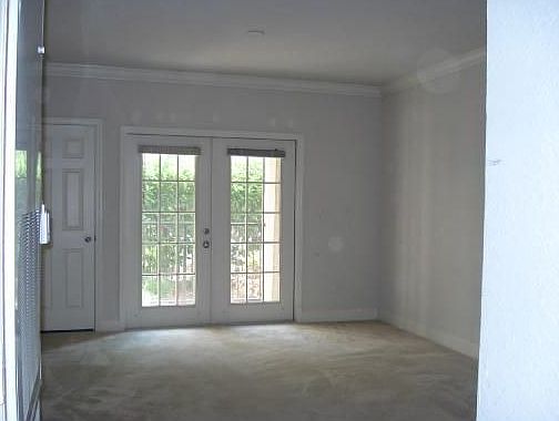 4th image of 206 E South St Unit 1033