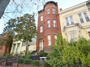 118 3rd St SE #2, Washington, DC 20003