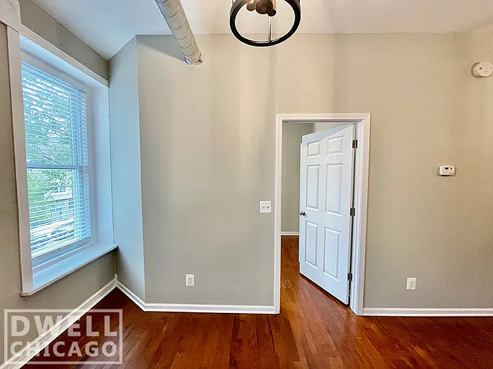 1152 W 17th St #2F — Photo 6