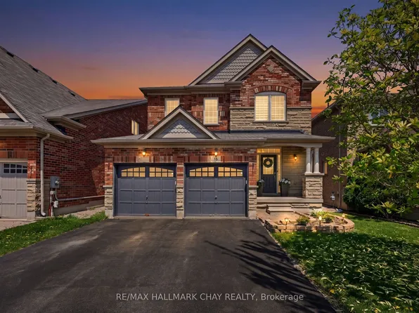 18 Corwin Dr, Bradford West Gwillimbury, ON L3Z 0E7