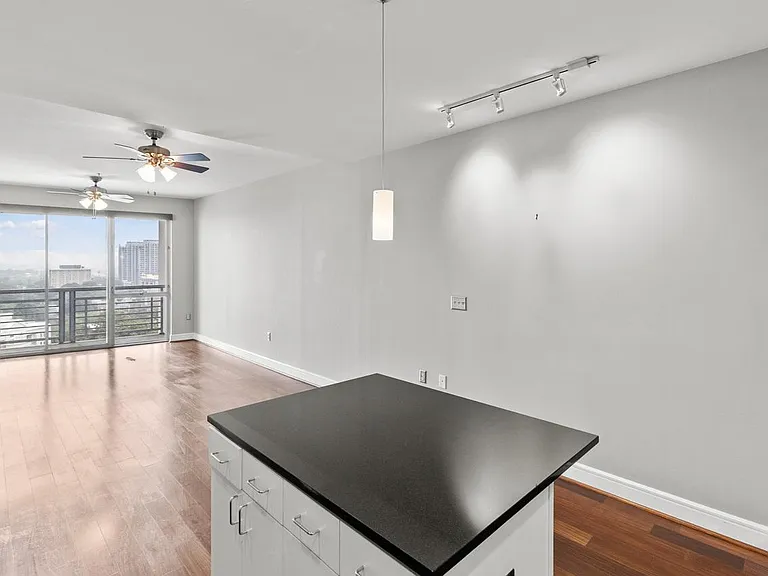 333 W Trade St #1401 — Photo 6