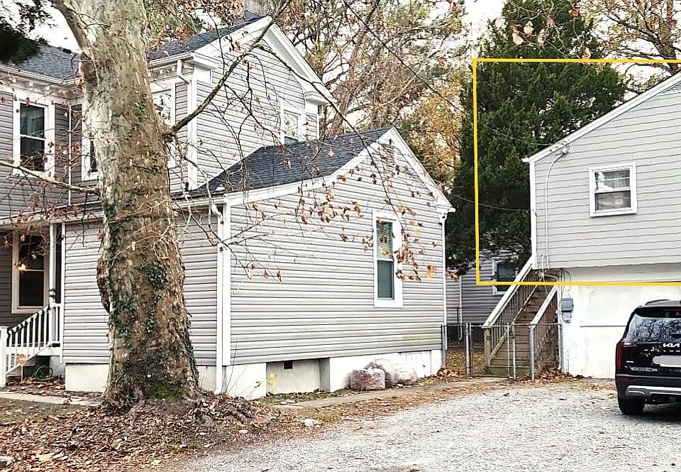 1st image of 1900 North St #C