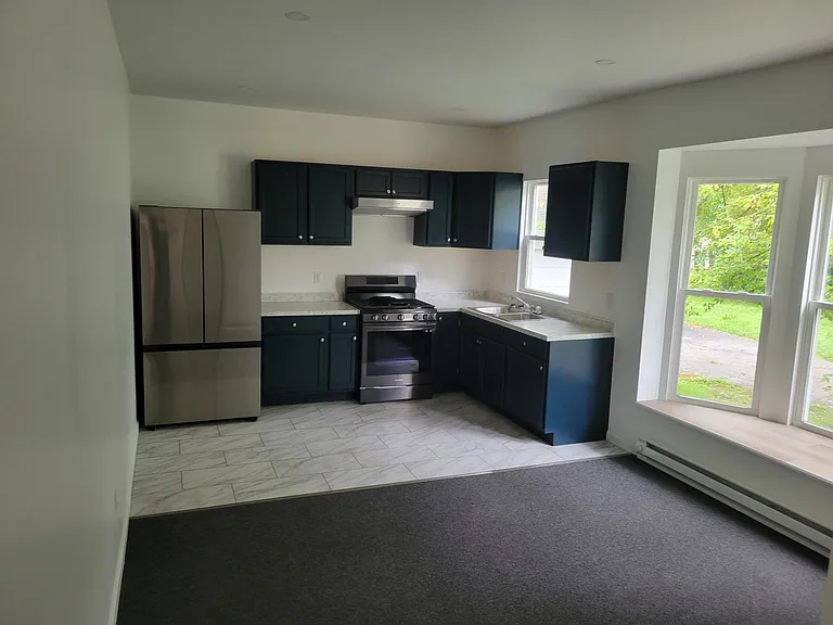 193 Ridgeway Ave #2 — Photo 4