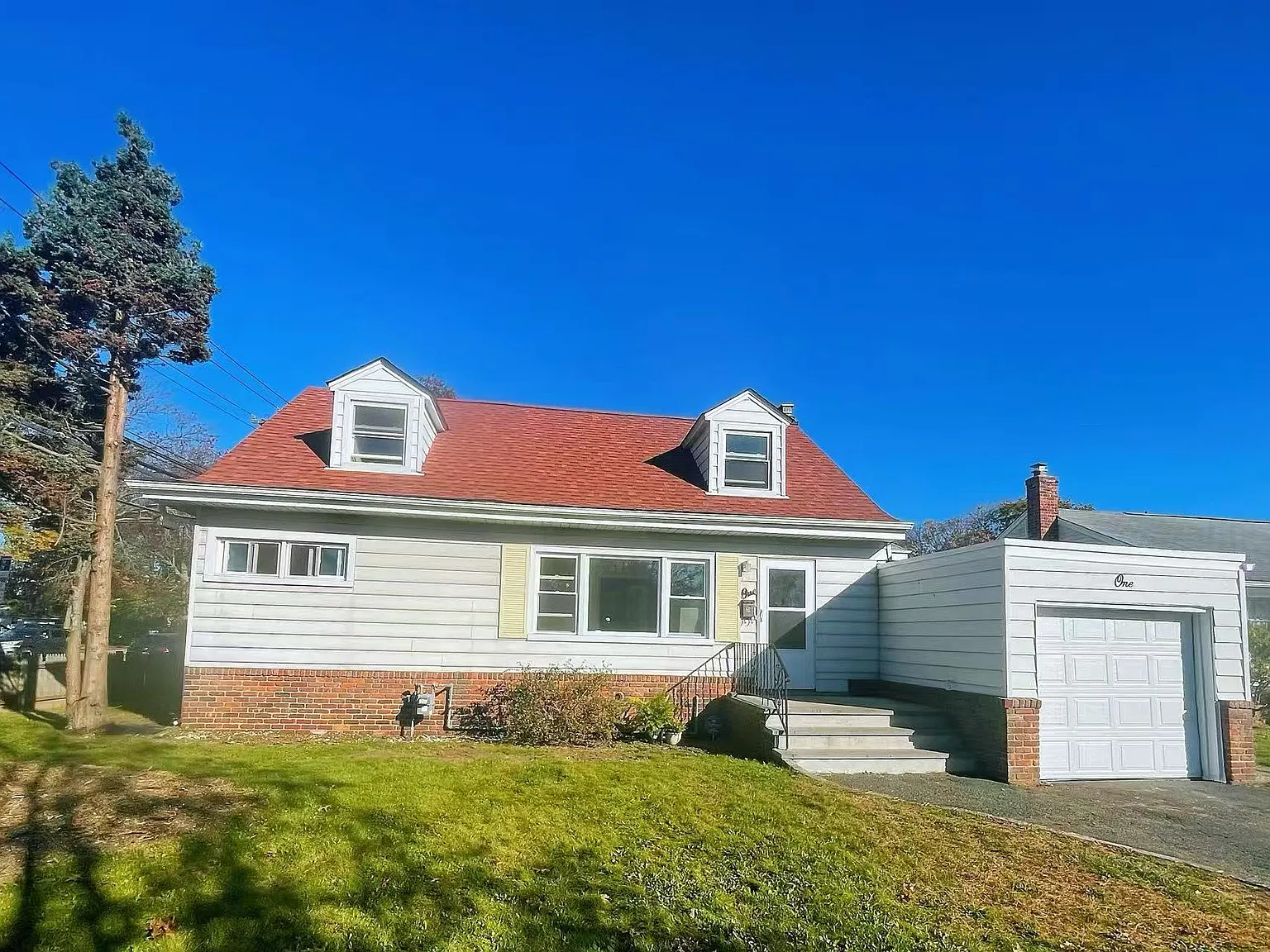 4 bed, 2200 sqft, $4,500 — Photo 4