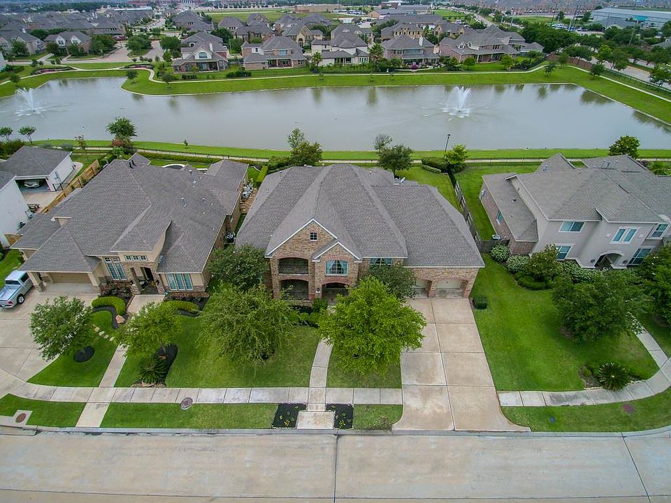 1st image of 8815 Emerald Shore Ct