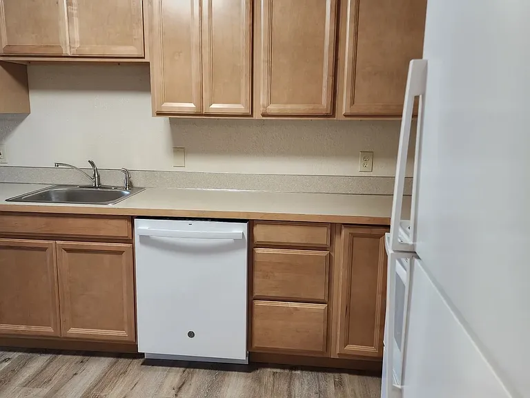 Cascade West Apartments/TBW Properties — Photo 5