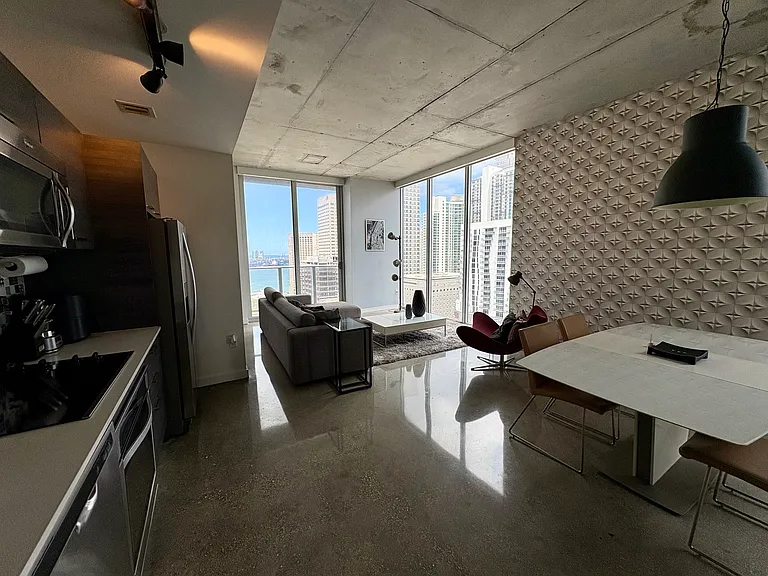151 SE 1st St #2401 — Photo 2
