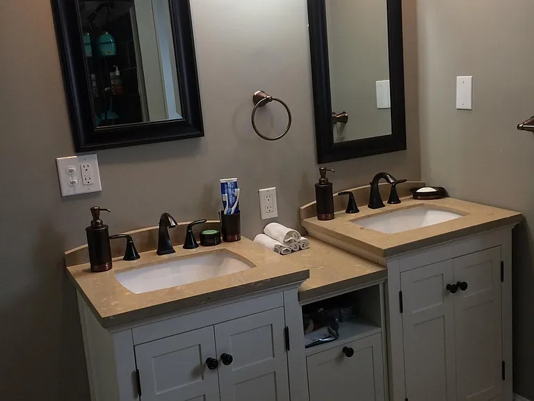 223 Phillips Pl — Photo 11