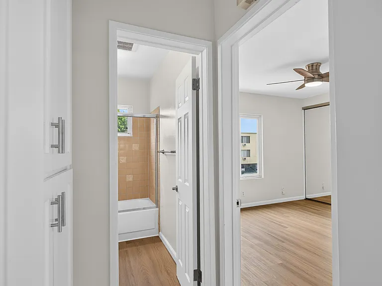 Casa Grande Apartments — Photo 19