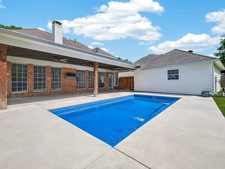 22411 Kendall Shay Ct — Photo 48