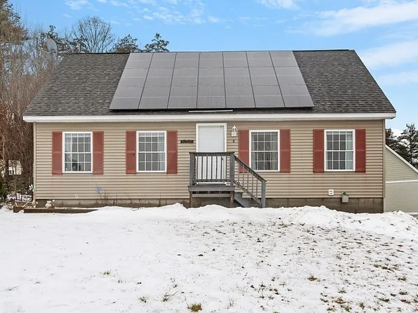 8 Fieldstone Dr, Orange, MA 01364