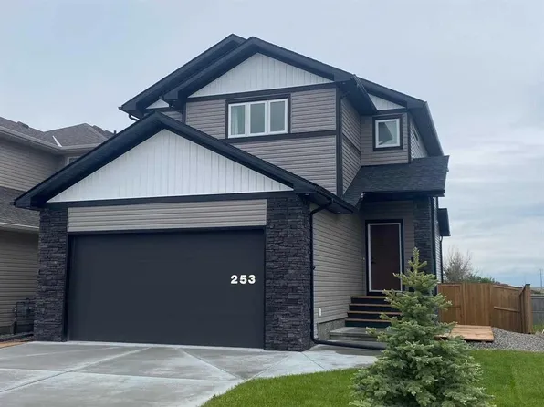 253 N Rivergrove Chase W, Lethbridge, AB T1K 8H8