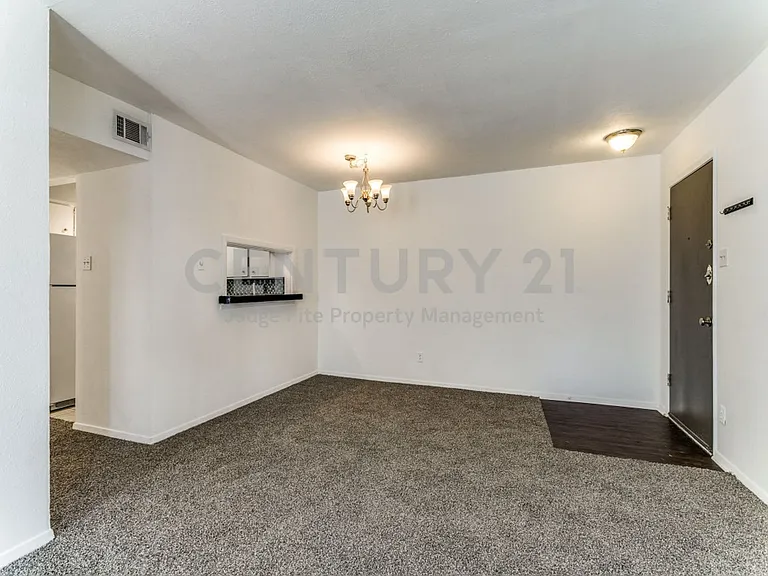 4112 Bowser Ave #203 — Photo 6